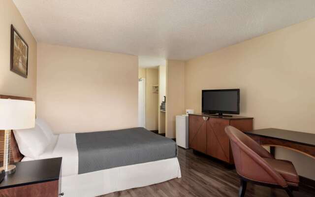 Travelodge by Wyndham Swift Current