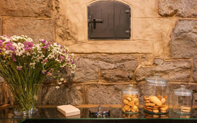 Azores Book Hotel