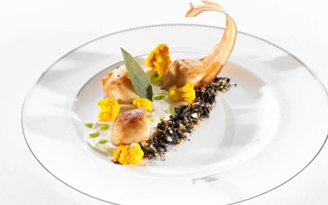 Hayfield Manor Hotel