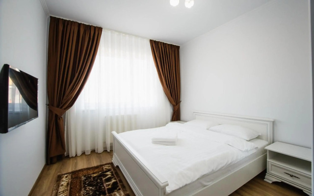 Bright & Elegant Central Apartment