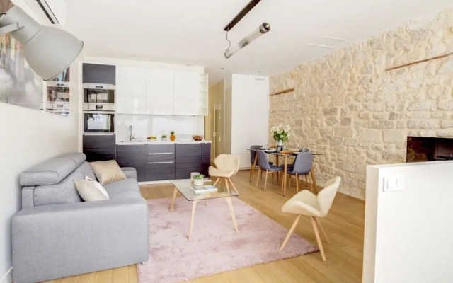 Design Apartment - One Bedroom Flat in the 5th Arrondissement