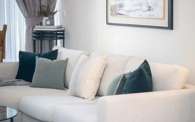 Luxurious 1BR in Downtown