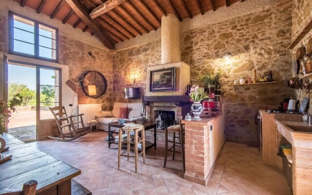 Nice Home in Siena With 1 Bedrooms and Wifi