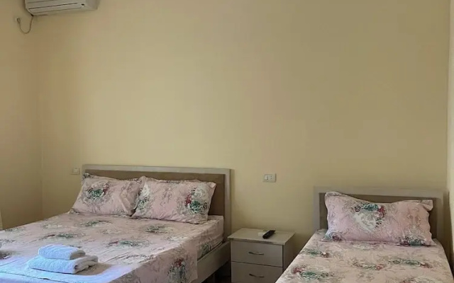 Canary Hotel
