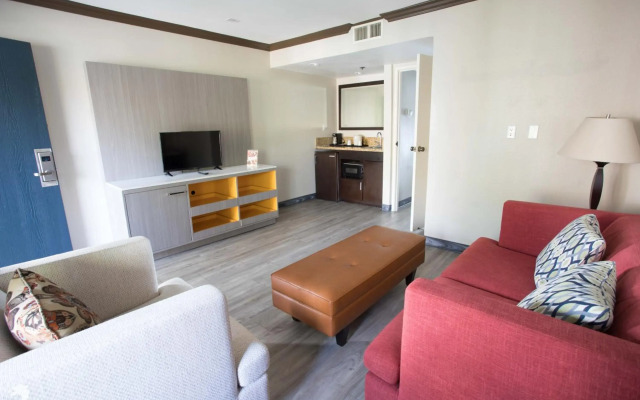 Vanllee Hotel and Suites