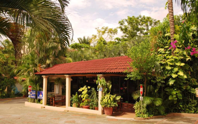 Hotel La Hacienda