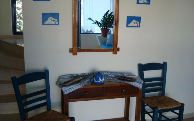 Philippos Studios & Apartments