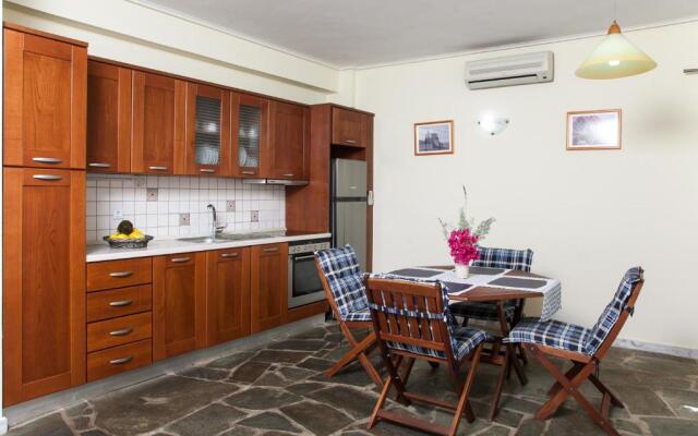Ionia Studios Hotel