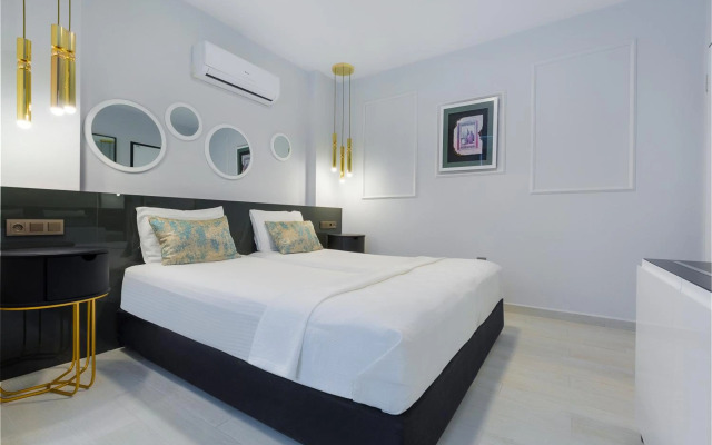 Twin Apart Hotel