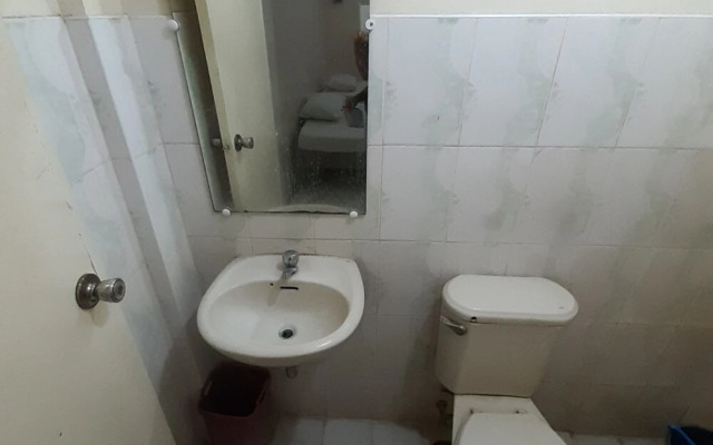 Oyo 623 Regina Carmeli Pension