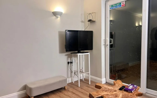 Lolite Apartment in Cambridge