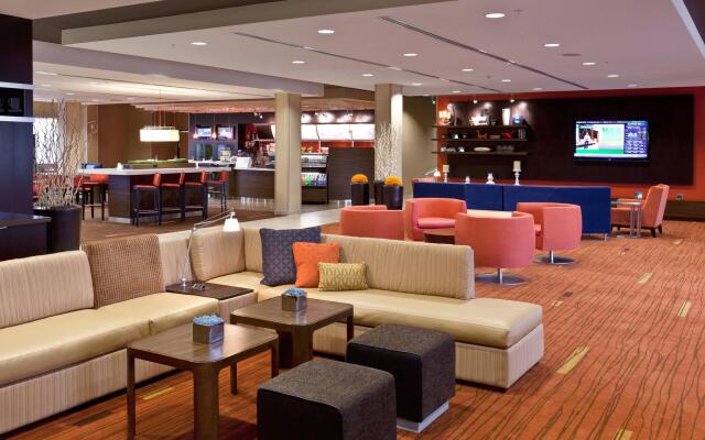 Courtyard Buffalo Airport