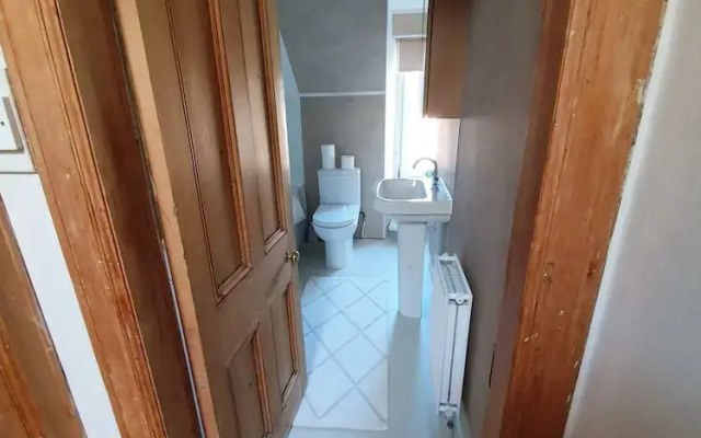 Kenneth Street Apartment