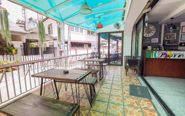 OYO 930 Born Guest House