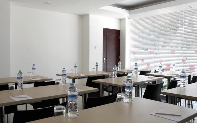 Amaris Hotel Tendean