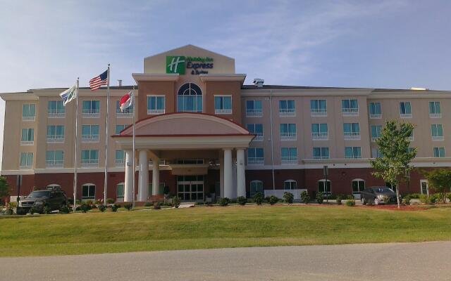 Holiday Inn Express Hotel & Suites Smithfield - Selma I -95, an IHG Hotel