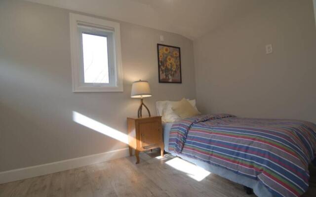 Vancouver Traveller Cottage