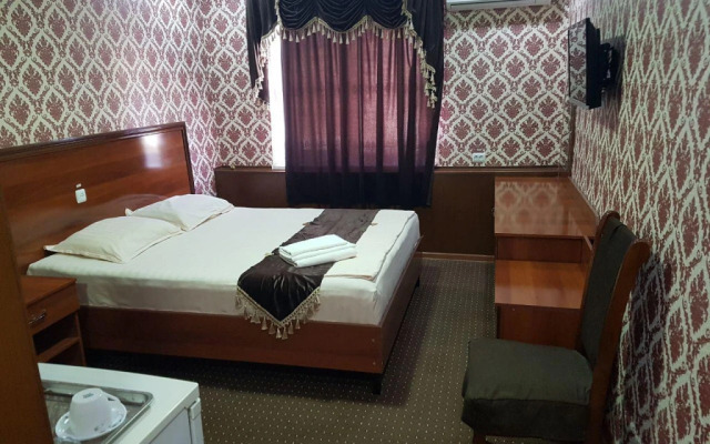 Отель Бекабад