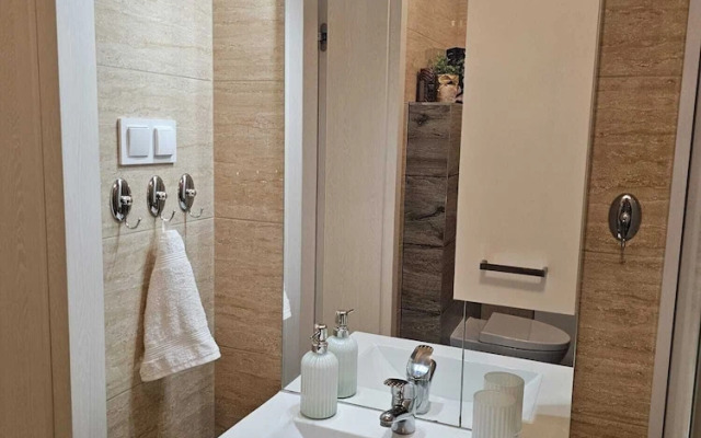 2 Bed Apartment in Zyrardow