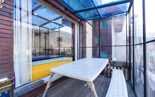 Gapyeong Hill House Pension