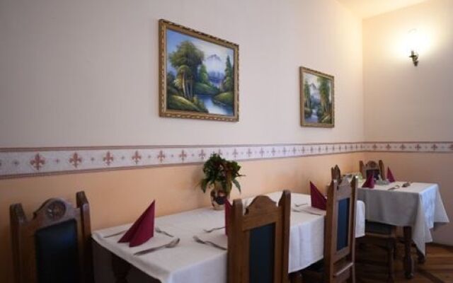 Hotel Rubinia