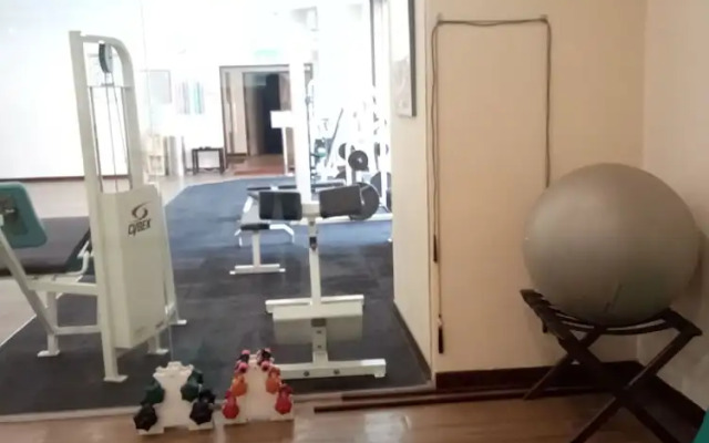 SM service suite Times Square