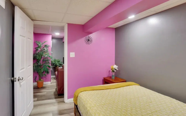 9 Mi to Midtown: Convenient Harrisburg Apt