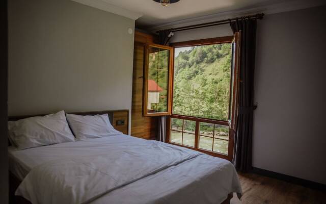 River Didi Hotel