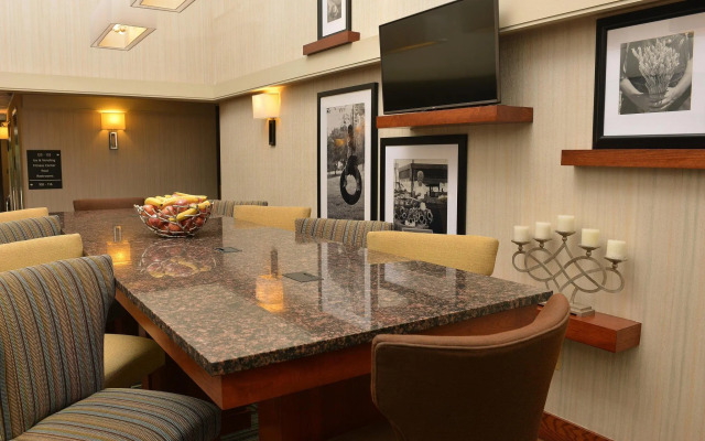 Hampton Inn Springfield-South