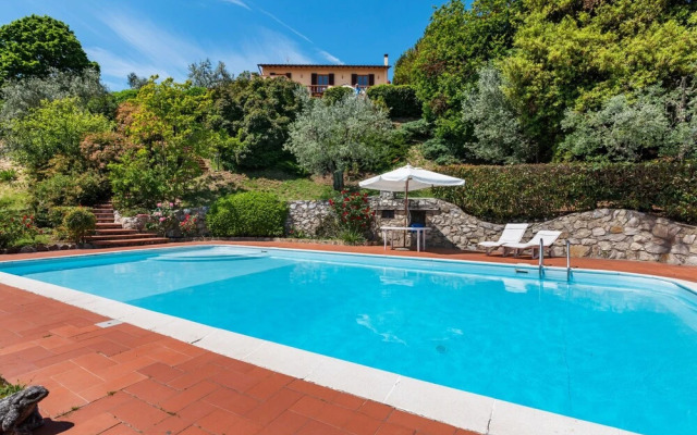 Spacious Villa in Carmignano With Private Swimming Pool