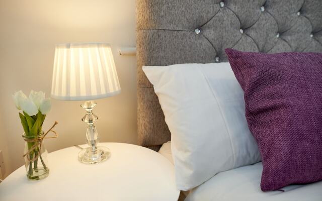 Two Bed - Close to North Station and Hospital