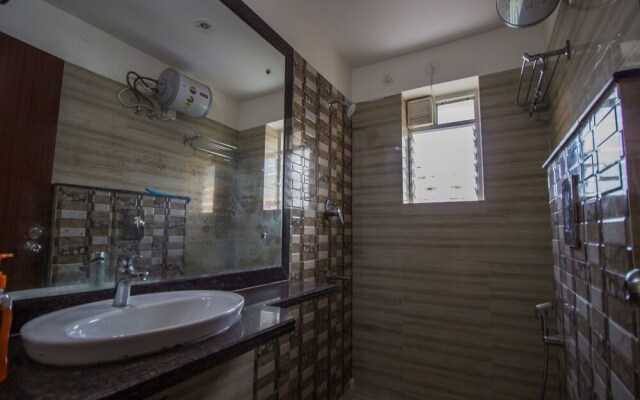 OYO 12951 Home Pool View 1BHK Aprora