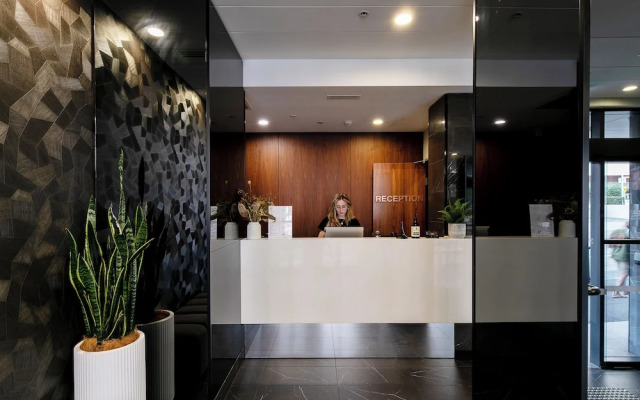 Kith Hotel
