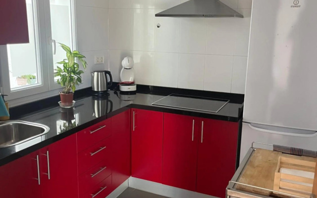 Bonito apartamento en Granada (zona palacio congresos y metro)