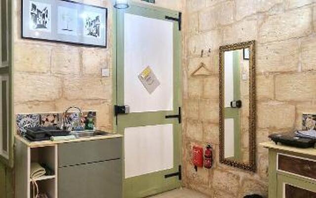Myrtle Suite - Valletta ground floor apartment
