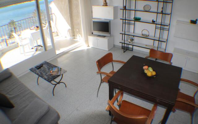 Pi Sunyer 4 2B in Roses