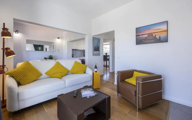 Casa Furneaux by Seewest