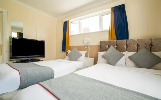 Devine Beach Hotel, Westcliff Southend-On-Sea