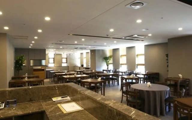Am Hotel