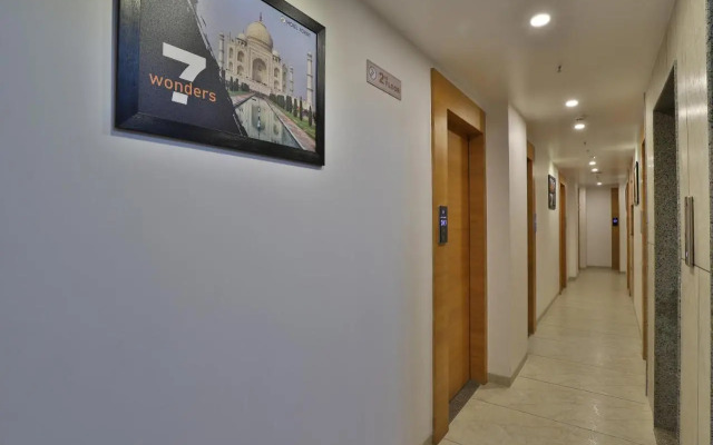 OYO Rooms Near Station Gulambaba Road 2