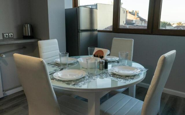Jasmine Central Apartment