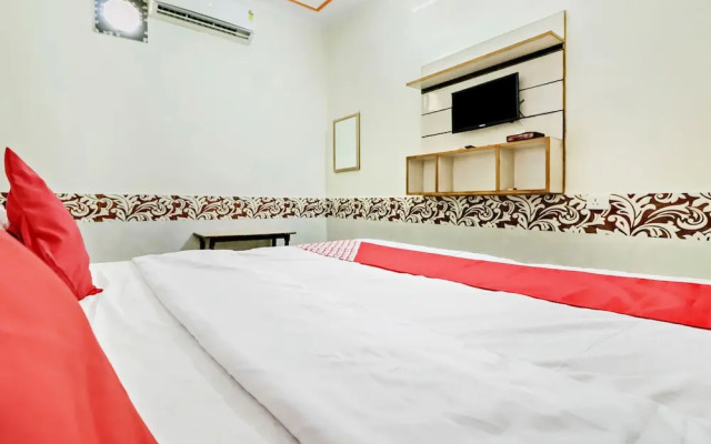 Shri Govind Dham by OYO Rooms
