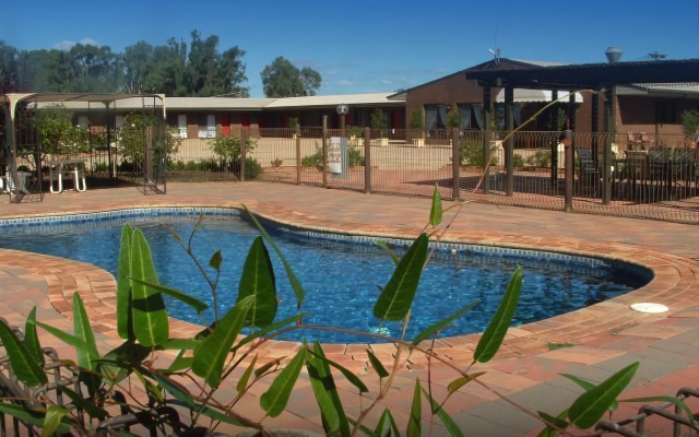 Newell Motor Inn - Narrandera