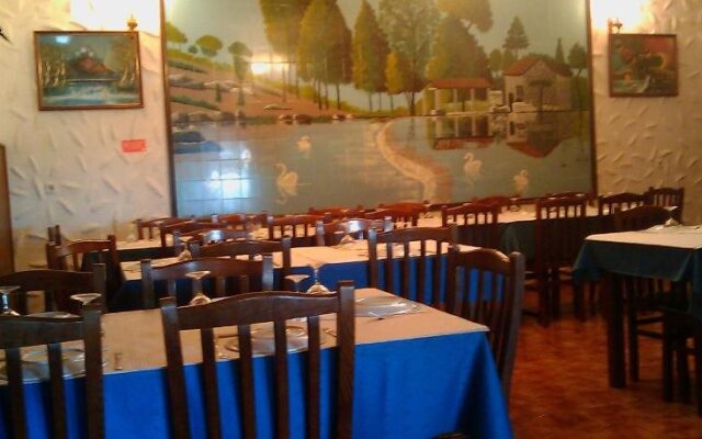 Hotel Azibo e Restaurante