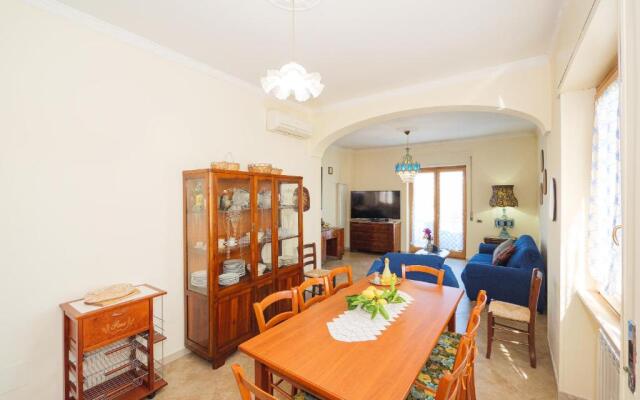 ARANCI 67 - convenient apartment in Sorrento centre