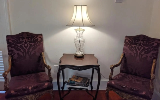 The Esplanade Guesthouse Mansion