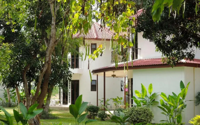 Mango Spa Country Club