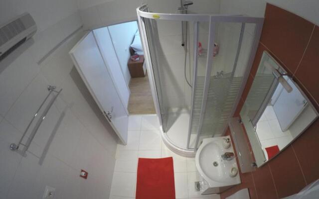 Rooms Gero