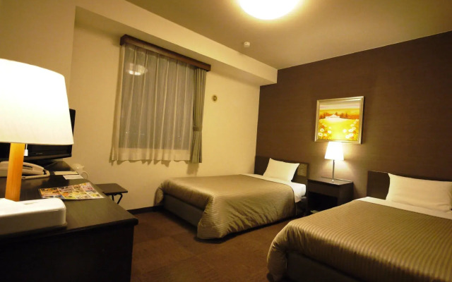 Hotel Route-Inn Court Yamanashi