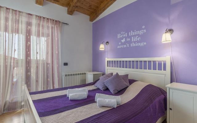 Villa with Private Pool Just 10 Minutes Drive From the Beach And Porec Center - Villas_and_Bungalows in Porec - Photo 2